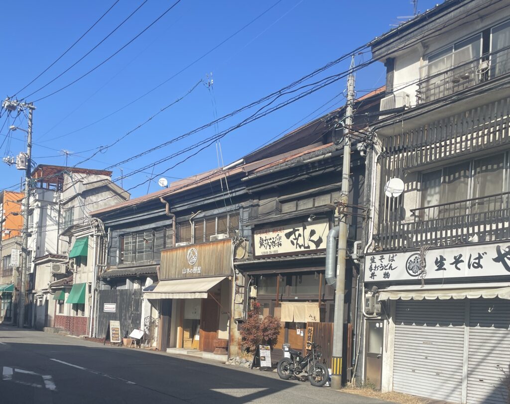 12月なのにヒマな店は「仕込みだけが去年のまま」