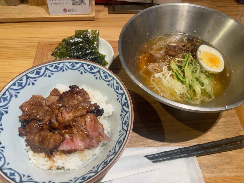 値上げしたらお客さんが減ってしまう店の共通点